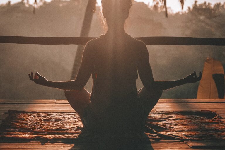 A Simple Morning Routine to Start Your Day with Calm