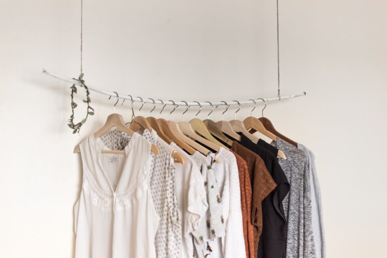 5 Wardrobe Staples Every Woman Should Own
